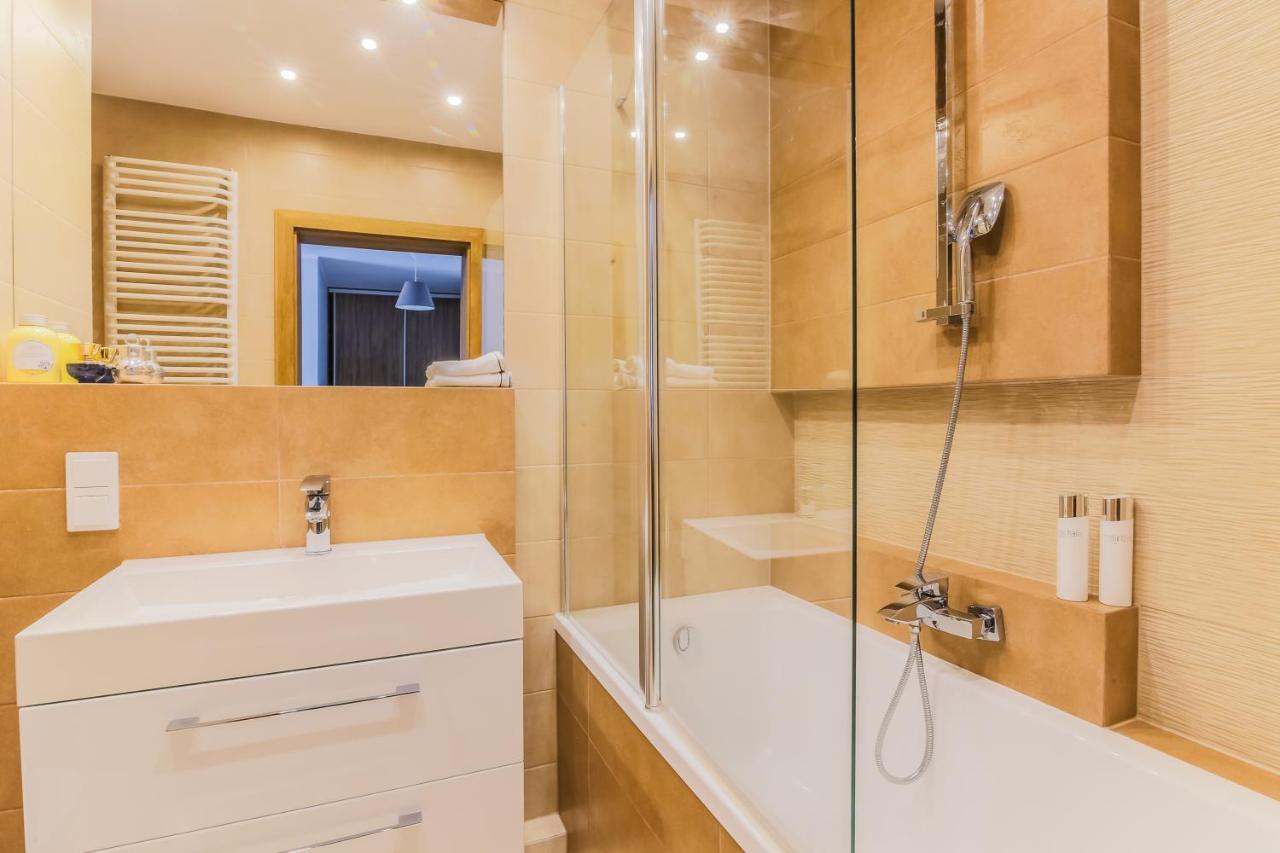 COIN Apartamenty Wroclaw Bagian luar foto